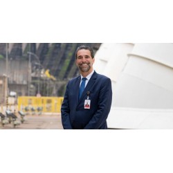 Itaipu Binacional entrega equipamentos e assina convênios em Curitiba e RMC